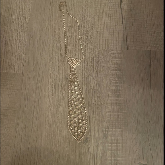 Rhinestone Tie Necklace - Picture 1 of 2